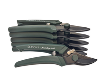 Load image into Gallery viewer, Japanese Floral Shears – with Our Signature