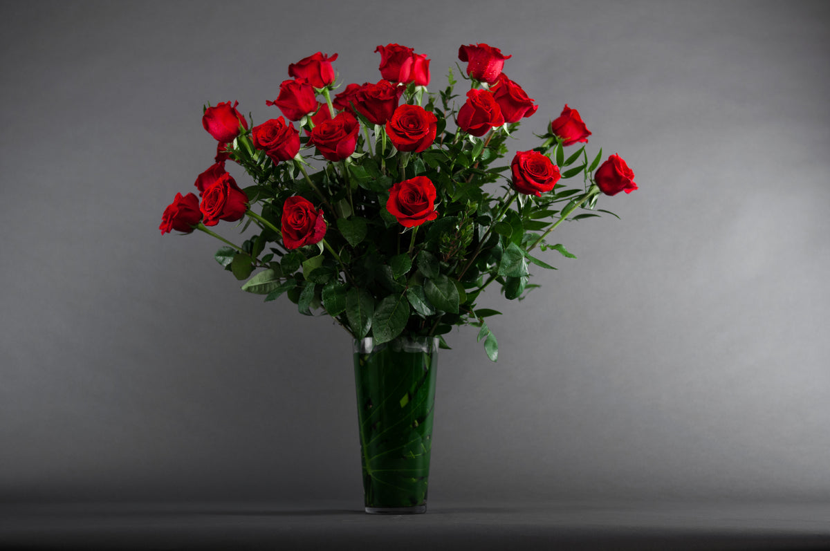Two Dozen Roses in a Vase Flower delivery New York City & Westchester, Manhattan, Brooklyn